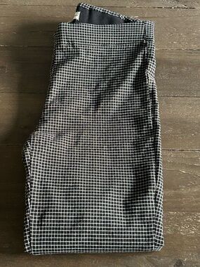 Adrienne Vittadini Black & White  pants